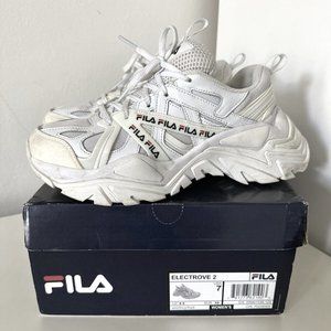 Fila electrove 2 women’s US 7, UK 4.5 sneakers chunky platform
